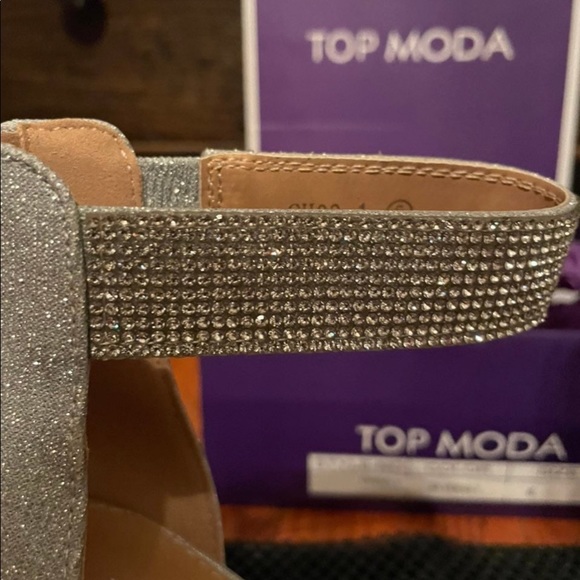 Ladies high heels - Picture 3 of 8